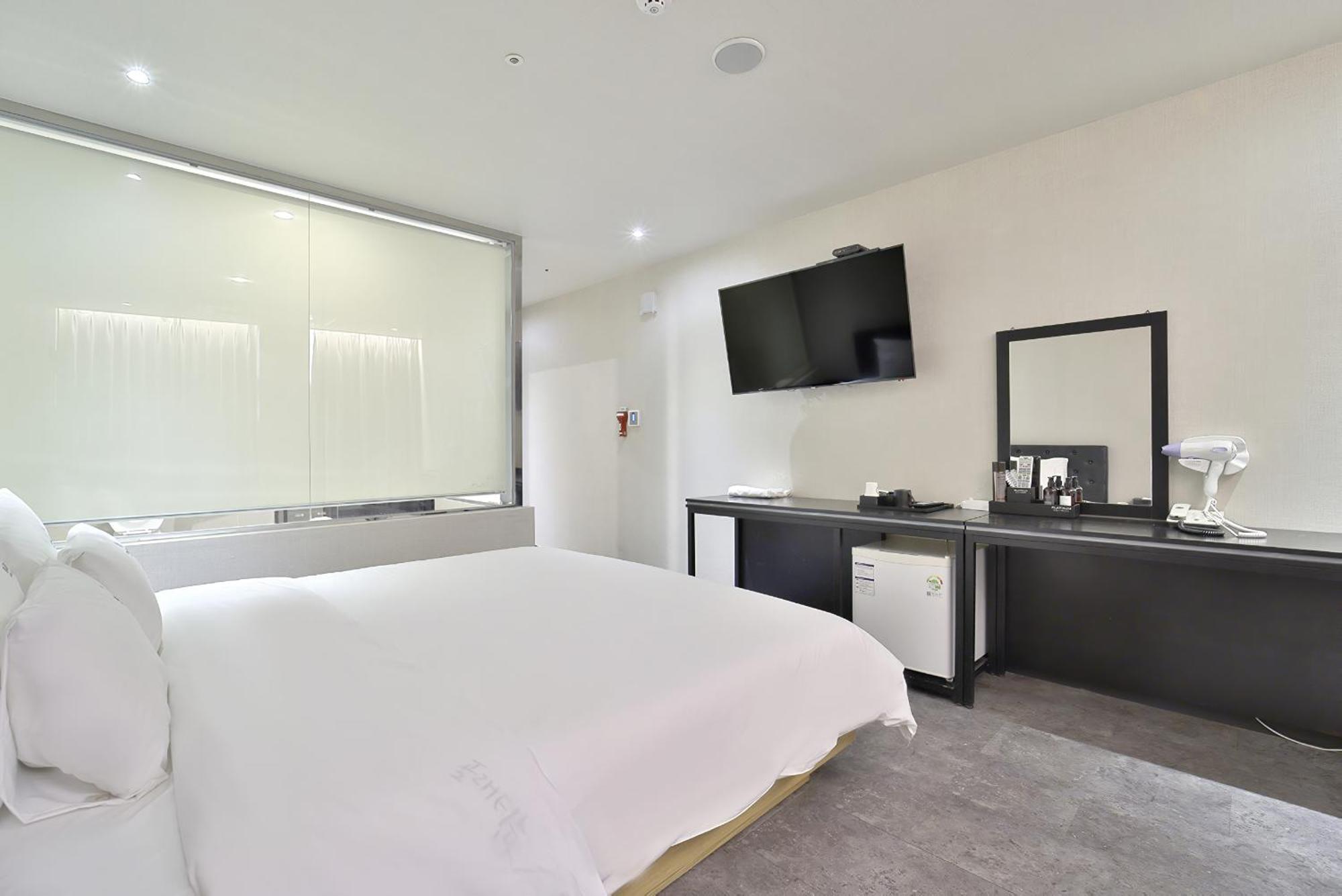 Busan Platinum Hotel Nampo ภายนอก รูปภาพ